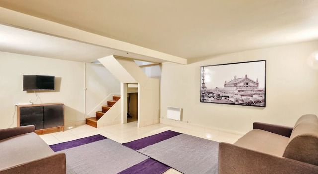 09 - Luxury Loft Champs-Élysées, Забронировать Отель Отели Парижа с парковкой, рядом с Свято-Троицкий собор и Русский православный духовно-культурный центр, Парковка
