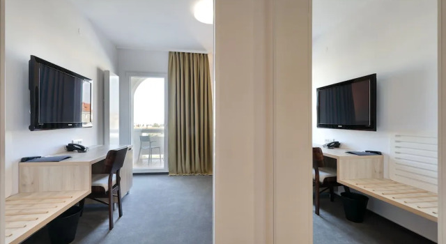 Номер Comfort Hotel Mediteran