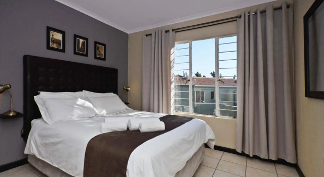 Jozi Apartments Radiokop, Boek Appartement Hotels in Gauteng met parkeren, Parkeren