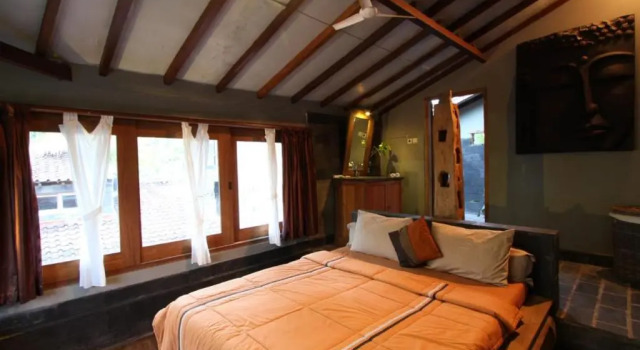 Astuti Gallery Homestay, Rezerwuj Hotel Bantul Yogyakarta Province