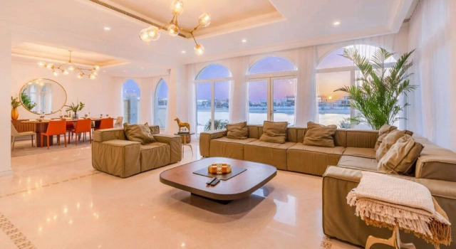 Amazing 5 Bedroom Villa With Private Pool