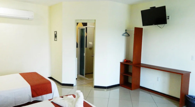 Апартаменты Hotel Keyri