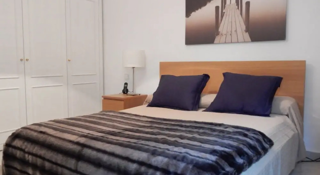 Номер Standard Дуплекс с 2 комнатами с балконом Apartamentos Vive Sevilla