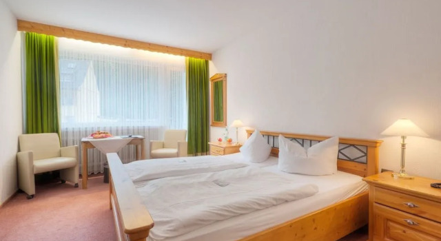 Hotel Schwanenweiher Bad Bertrich, Забронировать Отель Бад-Бертрих Vulkan Eifel, рядом с Вульканайфельские термальные источники