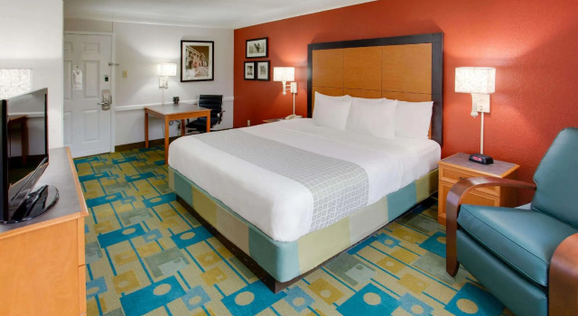 Двухместный номер Standard La Quinta Inn by Wyndham Pittsburgh Airport