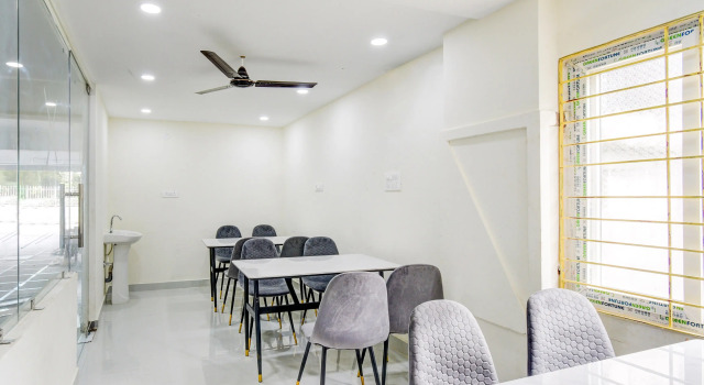 Super Townhouse Oak Kamineni Bus Stop, Réserver Hôtel Hyderabad 