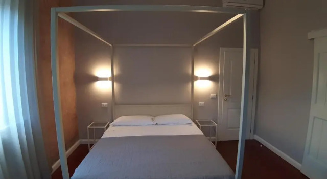 Номер Deluxe B&B Suite 44