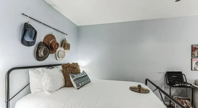 Trendy Studio for 4 w/ Community Pool!, Prenota Appartamento Hotel a Tennessee con parcheggio, Parcheggio