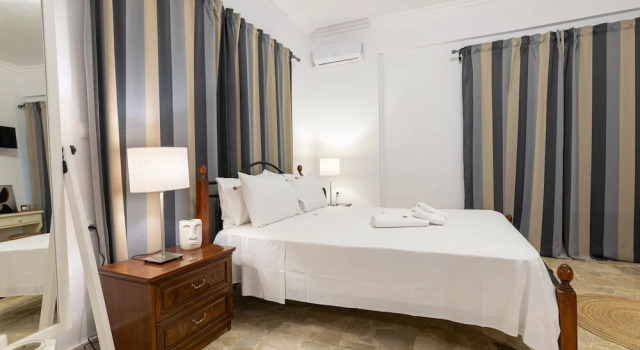 Апартаменты c 1 комнатой с балконом Denise Studios and Apartments