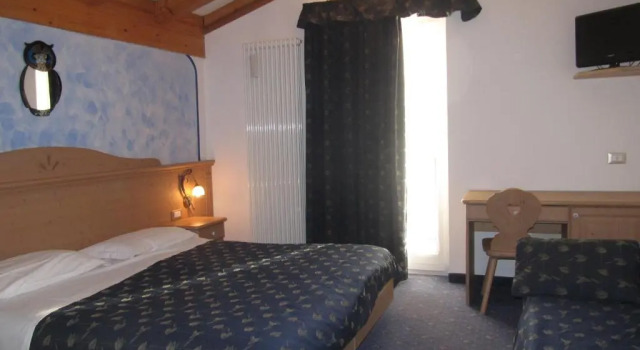 Трёхместный номер Standard с балконом Hotel Garni Relax