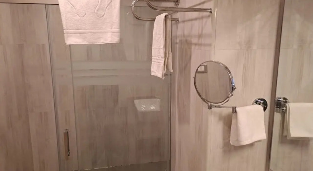 Полулюкс Eyana Hotel