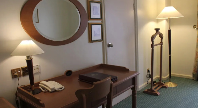 Двухместный номер Deluxe Merdeka Palace Hotel & Suites