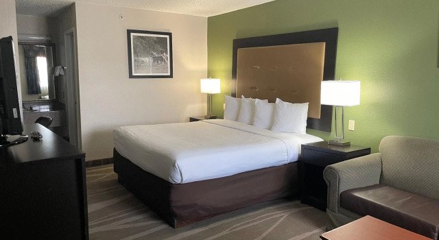Двухместный номер Deluxe Quality Inn & Suites Weatherford