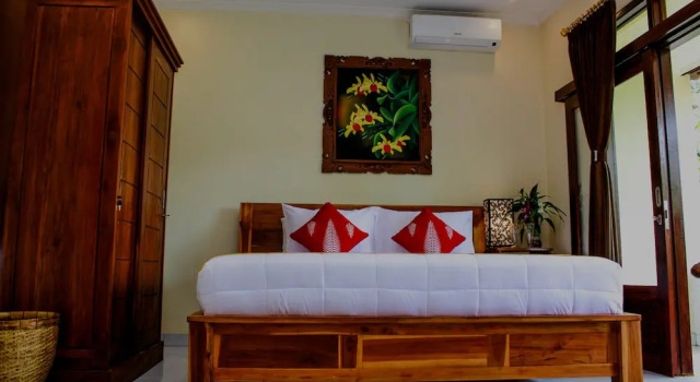 Manwarsa Guest House, Забронировать Гостевой дом Отели провинции Бали с завтраком, Завтраки