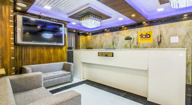Lal International by FabHotel, Rezervovat Hotel Hotely v Bangalore s parkováním, Parkování