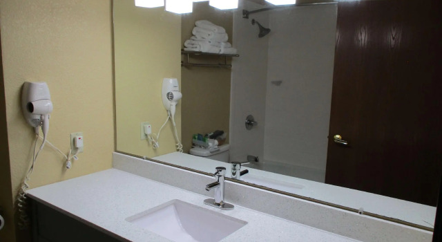 Habitación cuádruple Estándar Quality Inn