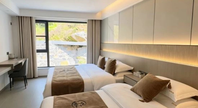 Семейный люкс Xuepan Yunqi Homestay in Tianzhangzhai Town