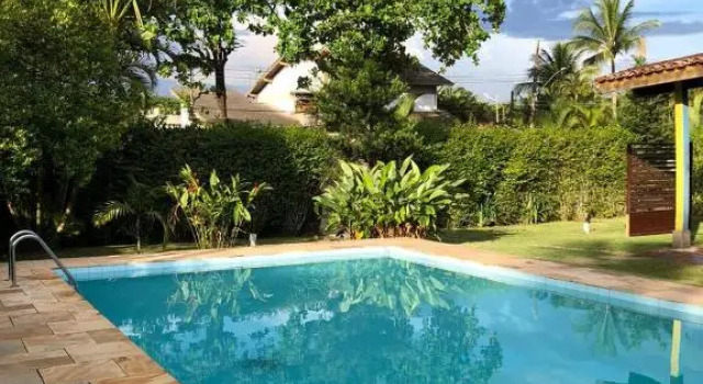 Кровать в общем номере (женский номер) Hostel 4 Elementos - 200 metros da Praia de Pernambuco e do Mar Casado