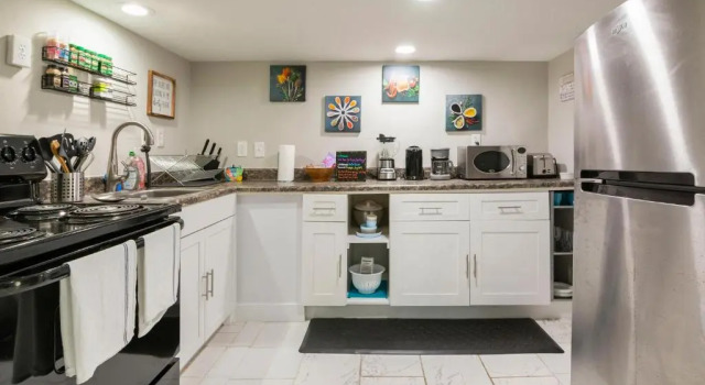 Апартаменты Wonderful Getaway Houston 2BR w/Balcony Views
