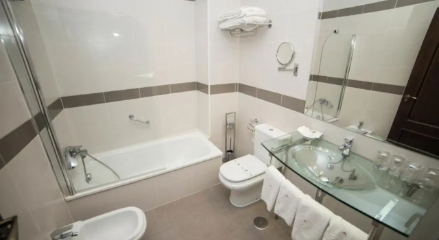 Четырёхместный номер Standard Hotel Los Omeyas