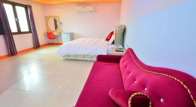 Kenting Coral Sea Resort Hotel, Забронировать Курортный отель Отели Хенгчун 3 звезды, 3*