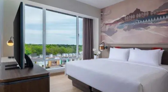 Люкс Deluxe Hotel Santika Lahat