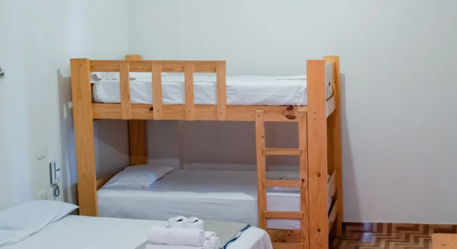 Трёхместный номер Standard c 1 комнатой с видом на бассейн Residencial Marina House