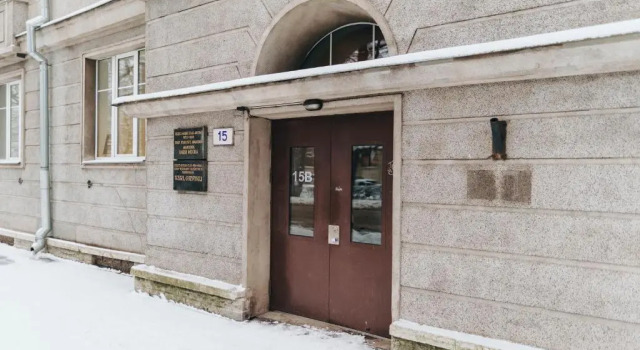 2BDRM City Center Apartment with Sauna and Free Parking