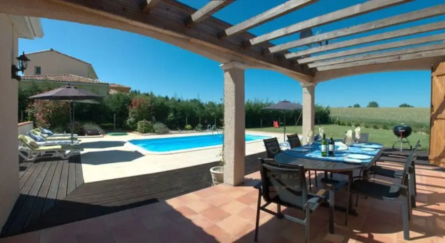 Lovely 3-bed Villa in Les Cammazes, Buchen Sie Villa Les Cammazes Tarn