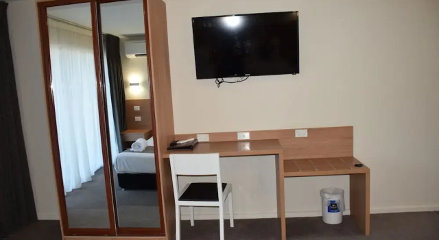 Двухместный номер Luxury с видом на горы Rainbow Motel Queanbeyan