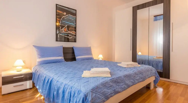Comfortable Apartment With Terrace and Garden