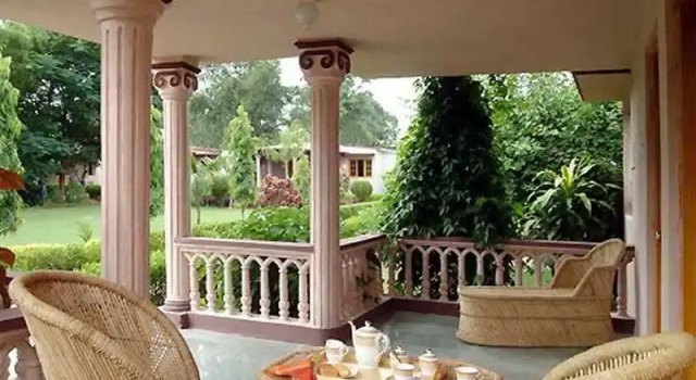 Tiger Den Resort