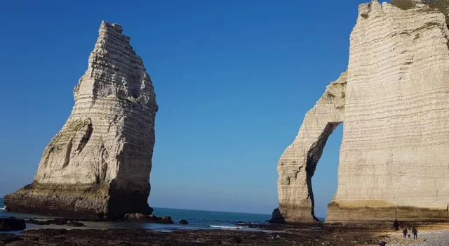 Joli pied à terre à 2 pas d'Étretat, Book Hotel  