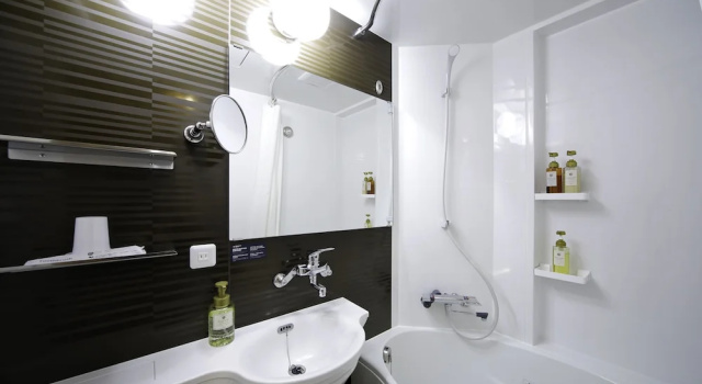 Трёхместный номер Friends and Family Travelodge Kyoto Shijo Kawaramachi