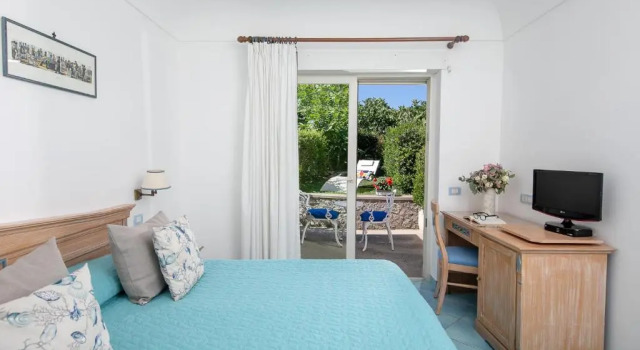 Полулюкс Hotel Al Mulino - Mediterranean Garden Retreat in AnaCapri