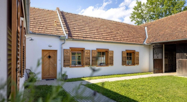 Stunning Apartment in Limbach With 2 Bedrooms, Prenota Appartamento Appartamenti a Burgenland, Appartamento