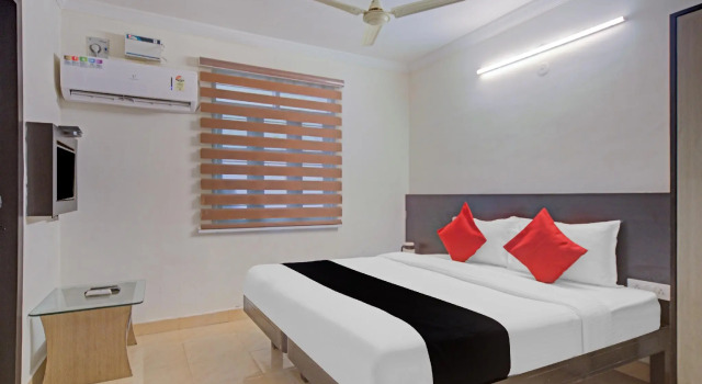 Capital O 82343 Hotel Star Holidays, Забронировать Отель Отели штата Тамилнада 3 звезды, 3*