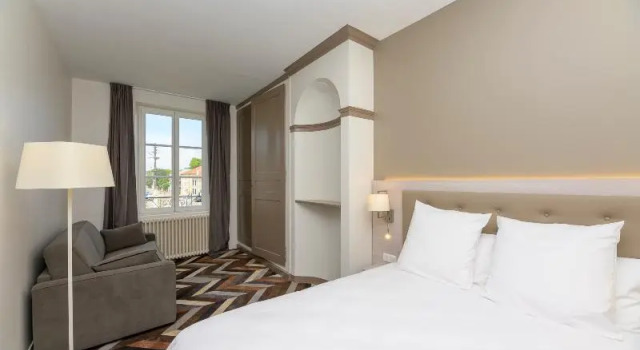 Полулюкс Standard Logis HOTEL DU PARC