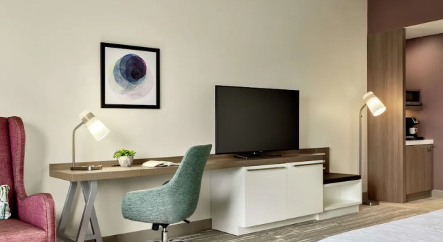 Четырёхместный номер Standard Hilton Garden Inn Austin North-Near the Domain, TX
