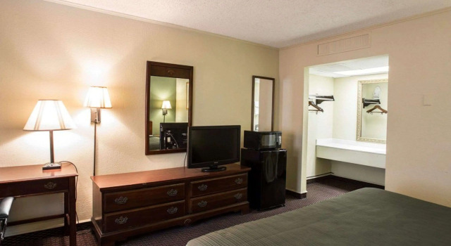 Двухместный номер Standard Rodeway Inn Harbison Area