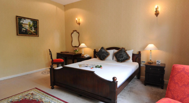 Двухместный полулюкс Toki Sai Gon Resort & Spa