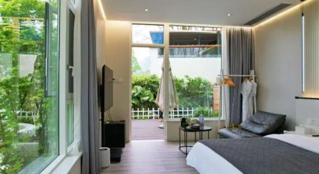 Кровать в общем номере Jiang Shang Man Time Private Soup Homestay