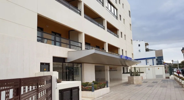 Apartamentos Aguamarina - 812, Забронировать Апартаменты/квартира Отели Сан-Мигель-де-Абона с парковкой, рядом с Playa Amarilla, Парковка