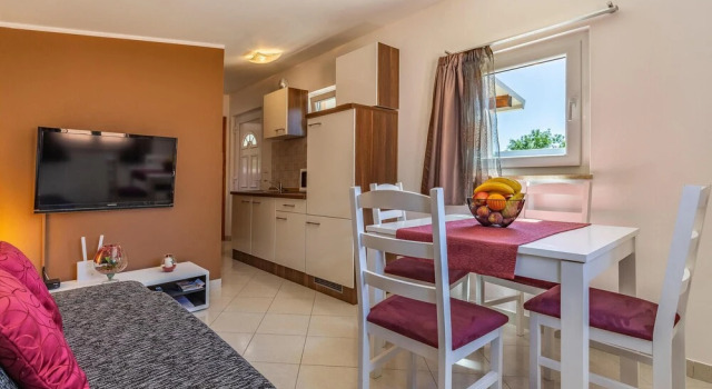 Nice Home in Banjole With Wifi and 1 Bedrooms, Забронировать Отель Отели Винкуран 3 звезды, 3*