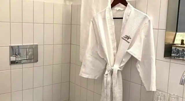 Номер Comfort Townhouse Boutique Hotel