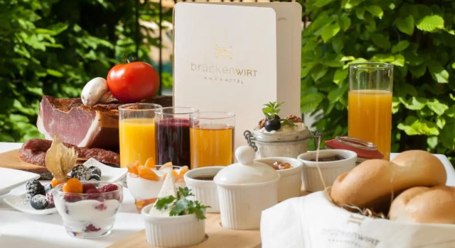 Апартаменты Hotel Brückenwirt