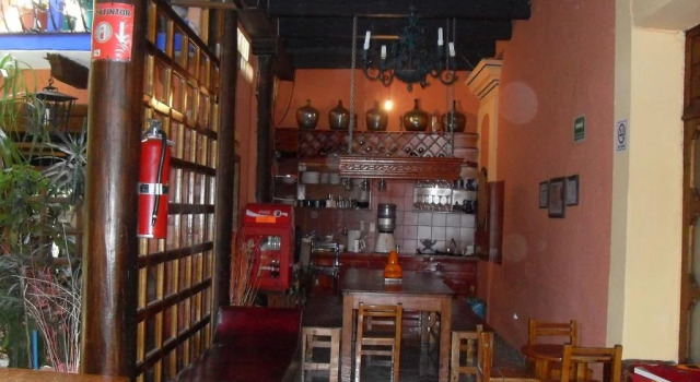 Hotel La Casona, Забронировать Отель Сан-Кристобаль-де-лас-Касас Чьяпас, рядом с Central Plaza &amp; Park
