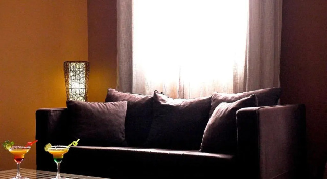 Полулюкс Hotel Sakamanga