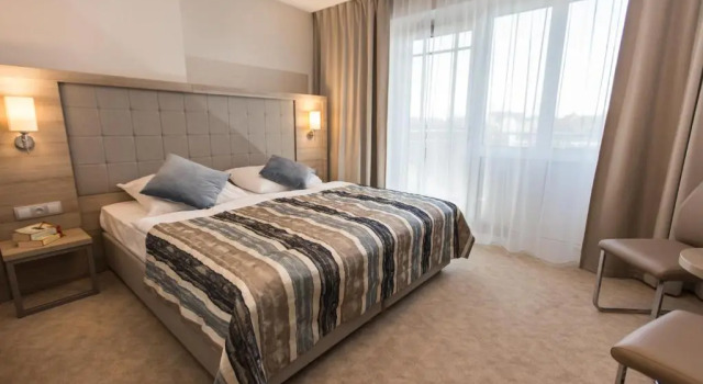 Трёхместный номер Standard с балконом Villa Bravo & SPA