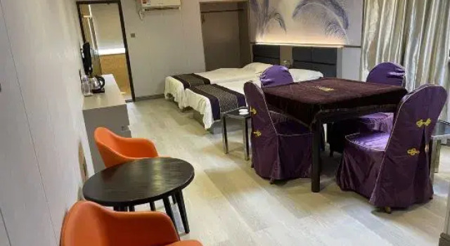 Двухместный люкс Business United Star Hotel